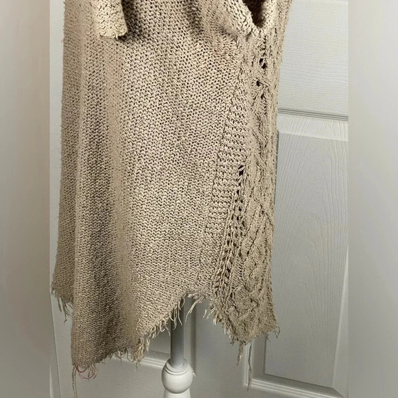 FREE PEOPLE Cross My Heart Cable Knit Sweater XS - Picture 8 of 13